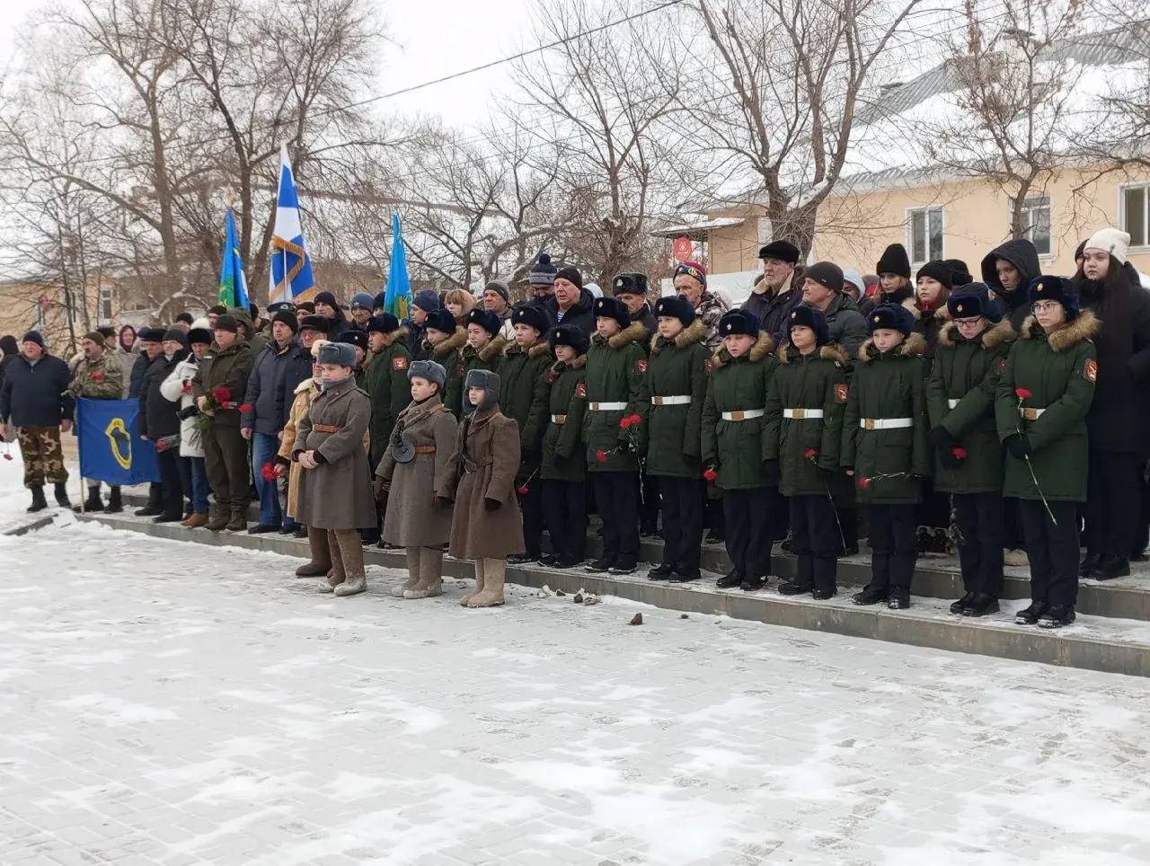 /netcat_files/105/57/h_9282aa73361fff2792e80ba5cfeb8988